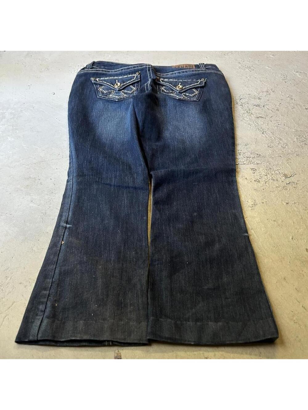 Vintage Women’s Zanadi Y2K Extreme Flare Bell Bottom Jeans